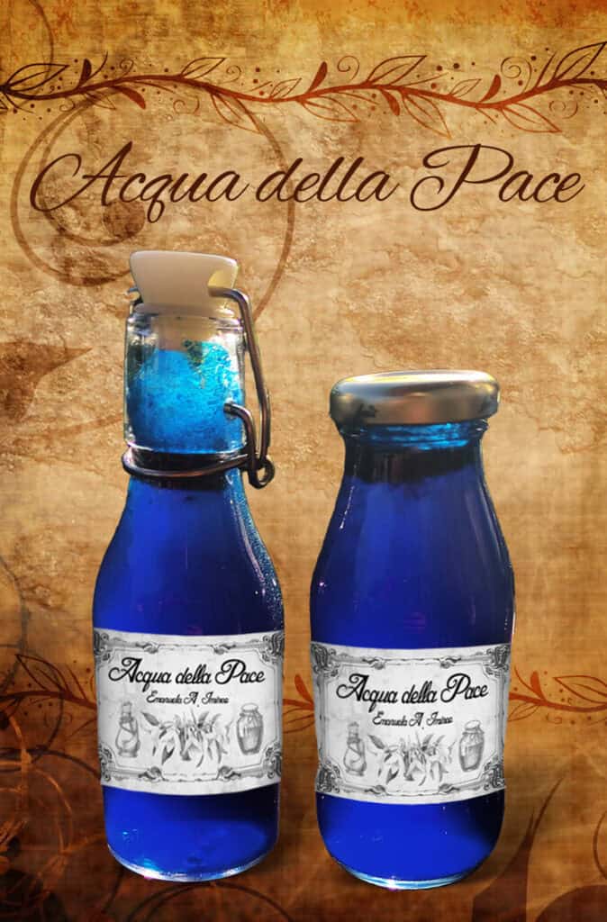 Mare blu in bottiglia con etichetta "Acqua della Pace" per la pubblicazione darkabyss-edizioni.